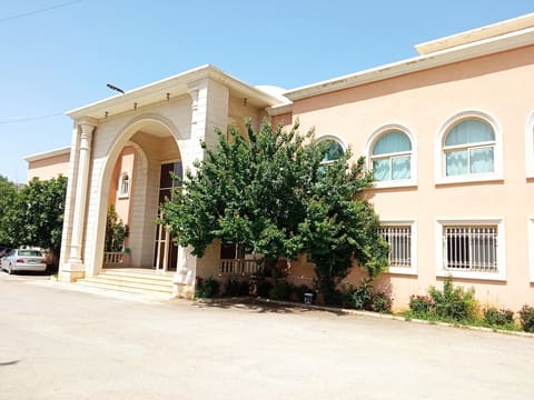Jameat El Azhar El Bekaa — photograph 4