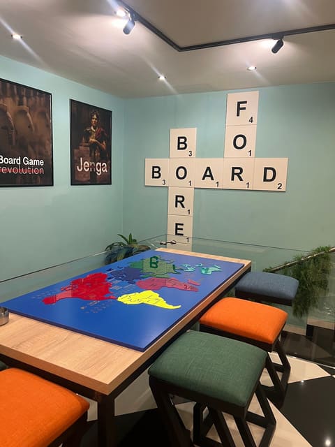 Dice Café — photograph 2