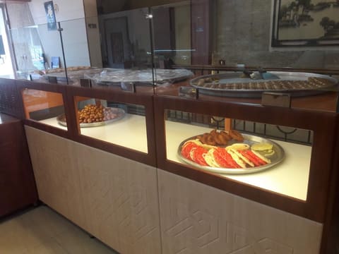 AL-Zwaka sweets jj — photograph 4