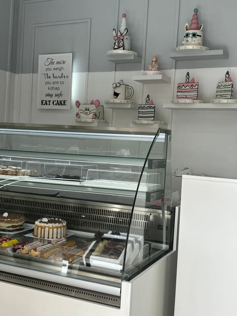 Pâtisserie Louis — photograph 3