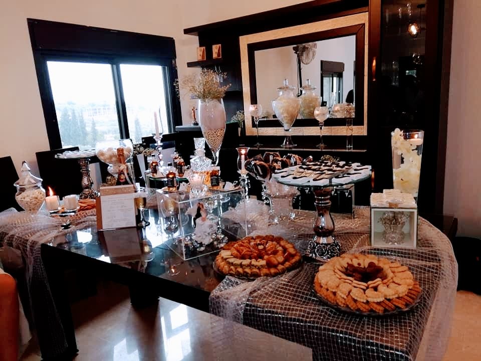 Patisserie Main Sucrée