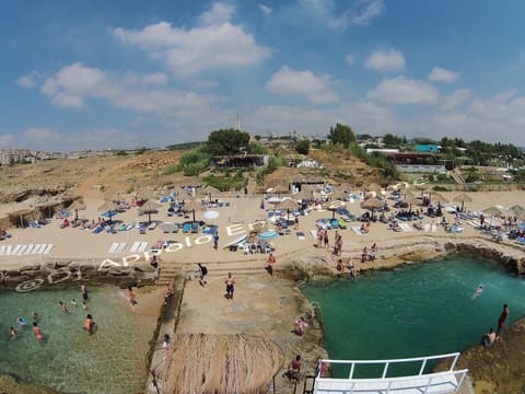 Jiyeh Beach — photograph 3