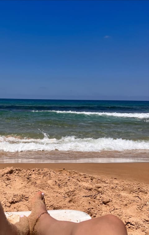 Bellevue Beach For Women — photograph 3