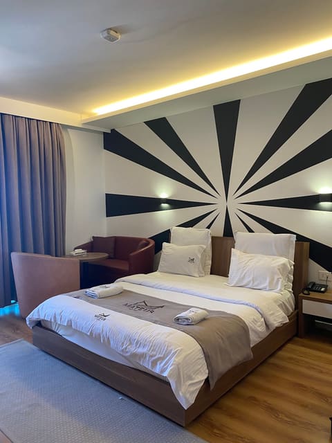 Mateus Hotel — photograph 2