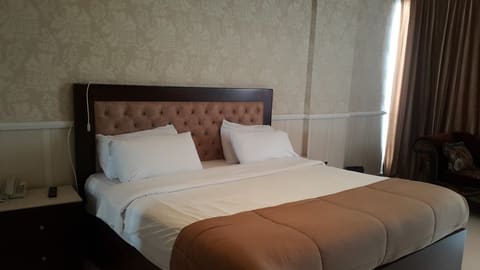 Rivoli Palace — photograph 2