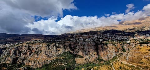 View Lodge Bcharre — photograph 4
