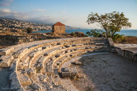 Byblos Archaeological Site — photograph 3