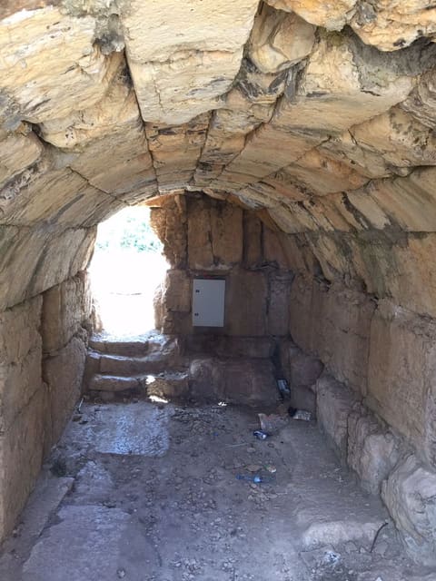 Roman Temple Deir El Aachayer — photograph 3