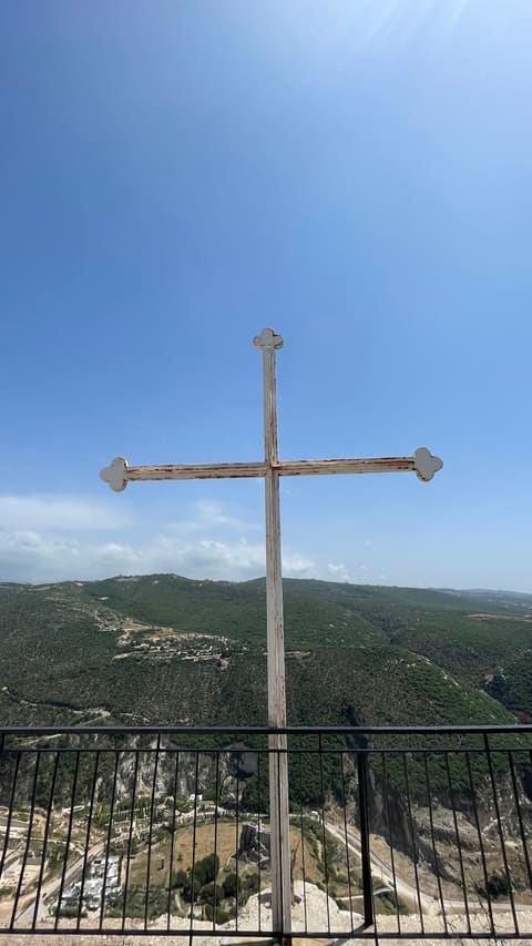 Saint Elias — photograph 2