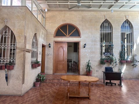 Beirut Nazarene Church — photograph 4