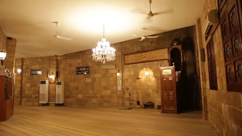 Al-Hamidi Mosque — photograph 3