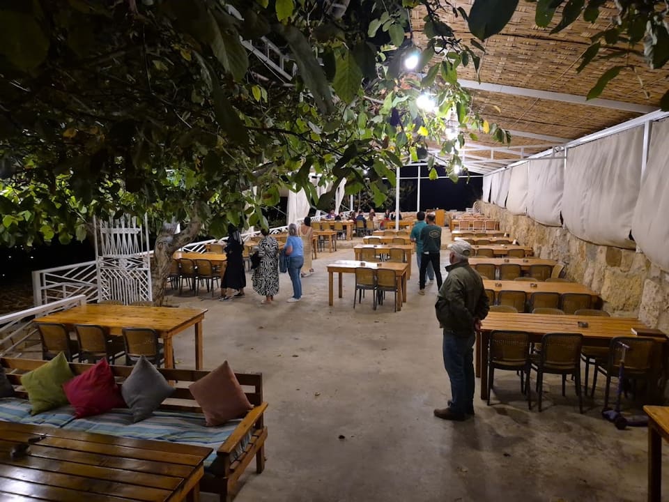 REEF EHDEN