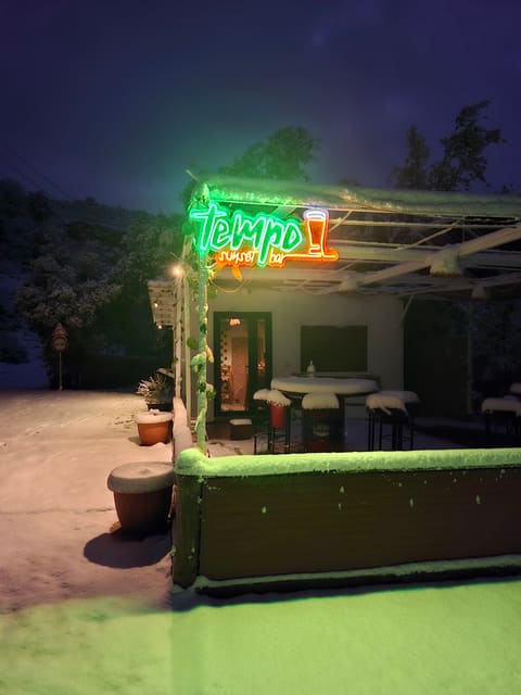 TEDS Sunset Bar — photograph 6
