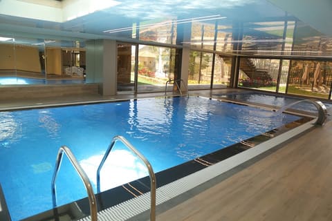 Twinz Hotel and Spa — photograph 3