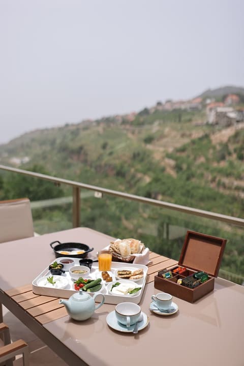 Dar Ehden Hotel — photograph 6
