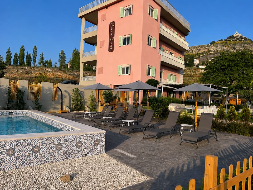 Beit Mirna Guesthouse & Chalet - Ehden
