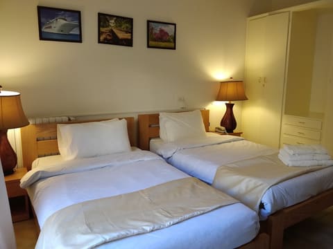 Master's Hotel - Ehden — photograph 4