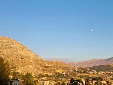 Ehdeniyat — photograph 4