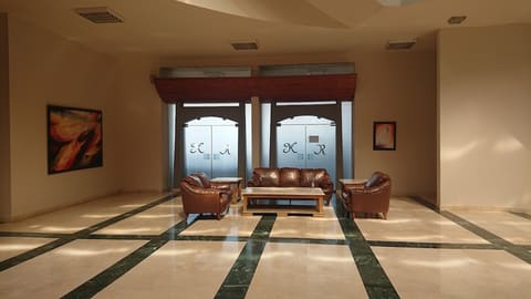 Koura Residence — photograph 6
