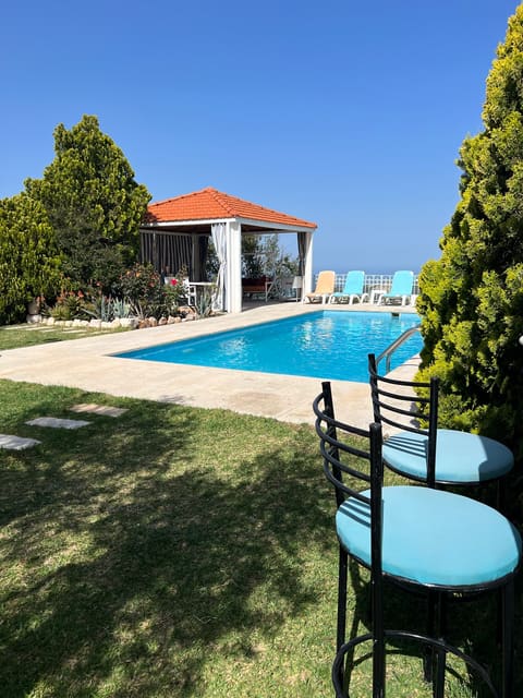 Aquamonte Bejjeh — photograph 2