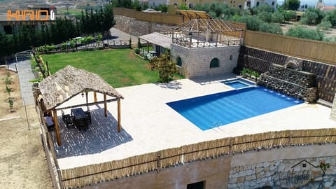 Chalet saleh — photograph 2