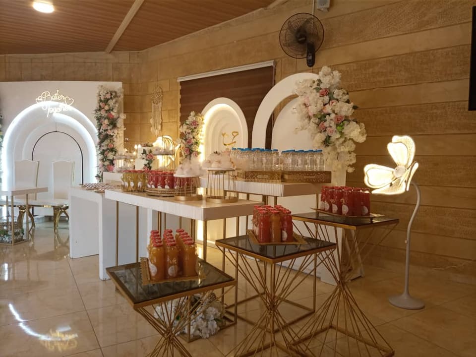 Gate of akkar coffee