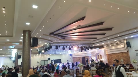 Night Star Hall For Event — photograph 5
