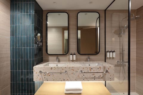 voco Beirut Central District by IHG — photograph 3