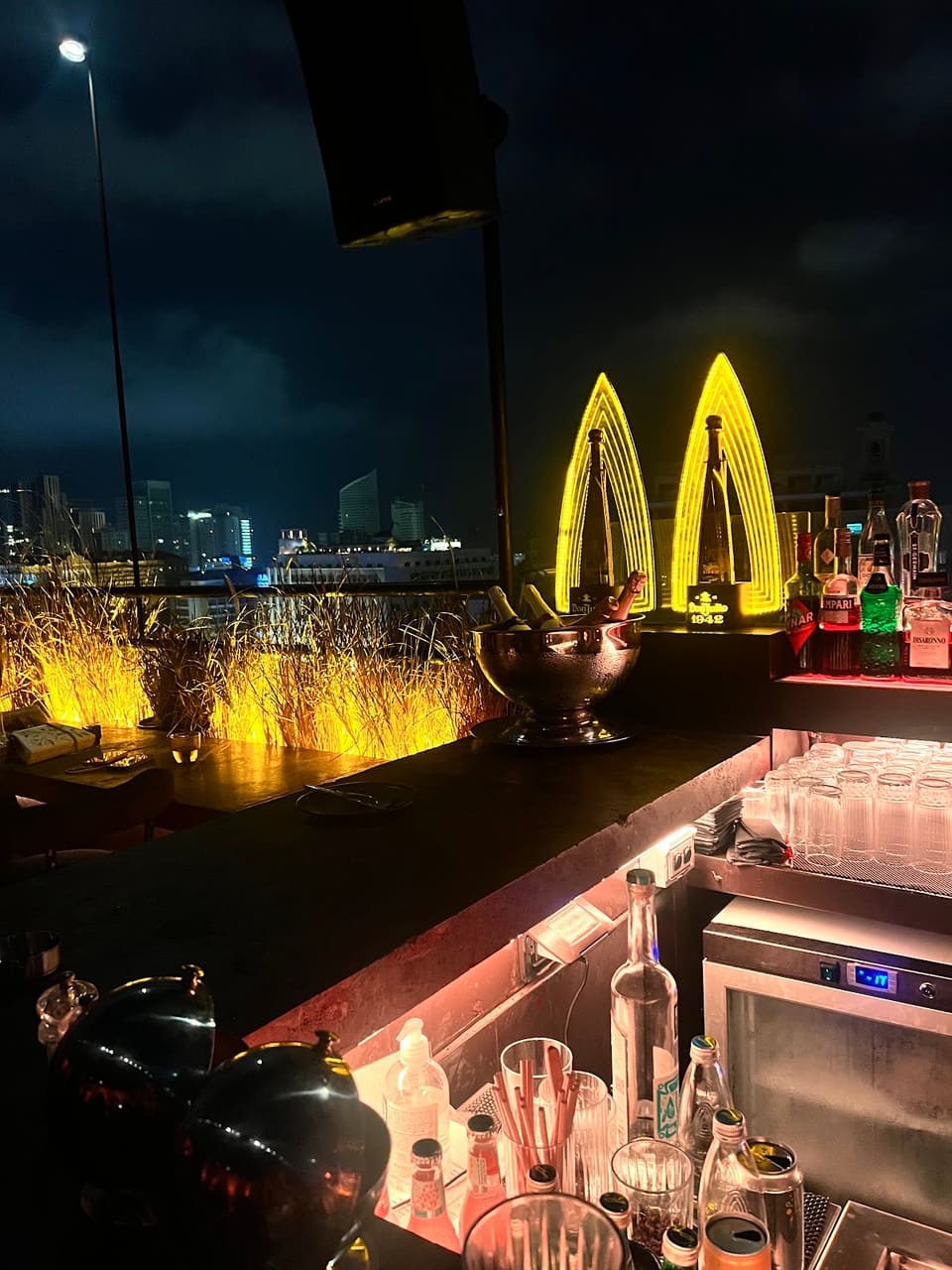 Cee rooftop