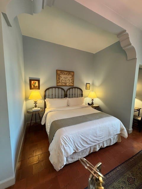Albergo — photograph 2