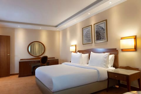 Radisson Blu Martinez Hotel, Beirut — photograph 2