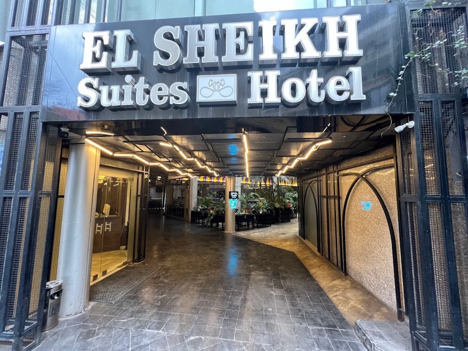 El Sheikh Suites Hotel