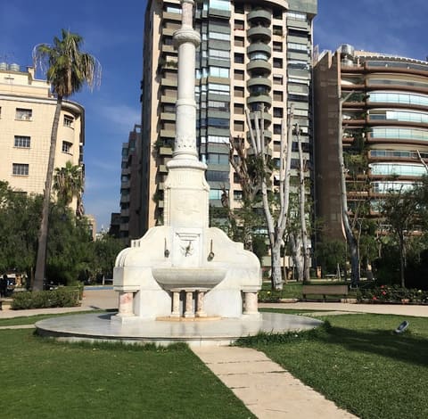 Sanayeh Park — photograph 6