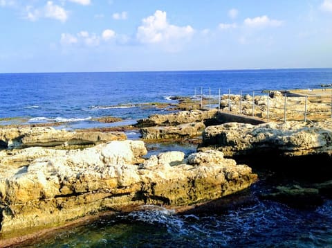 Beirut Lighthouse — photograph 2