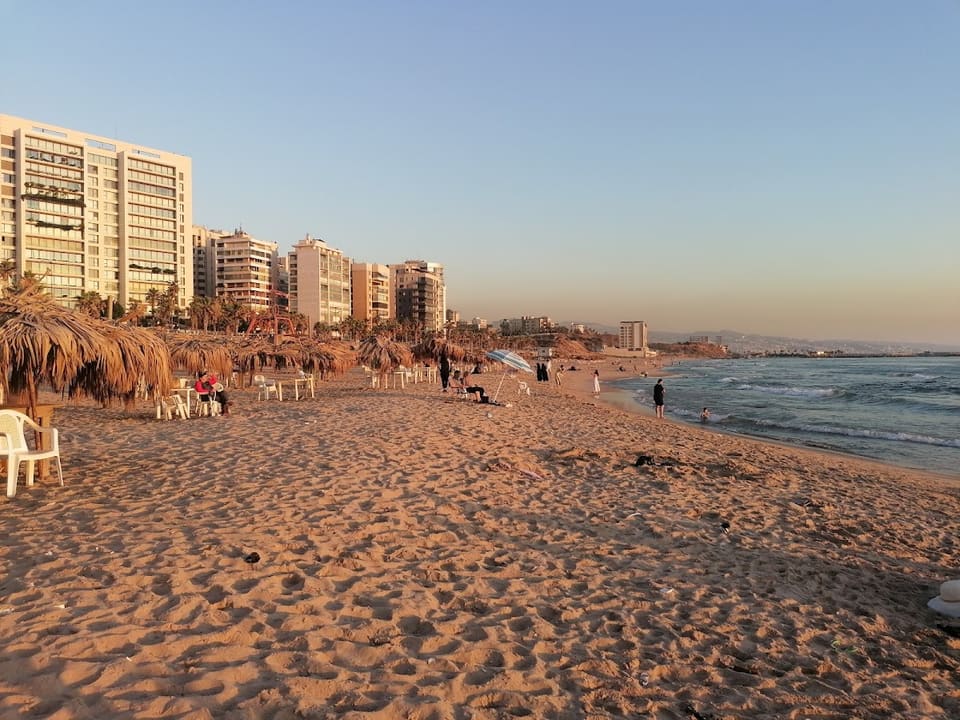 Ramlet El Bayda Free Beach