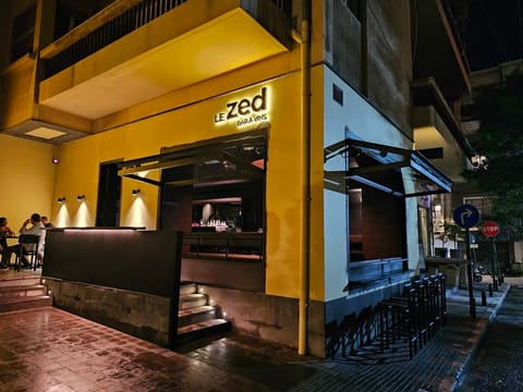 Le Zed bar à vins — photograph 3