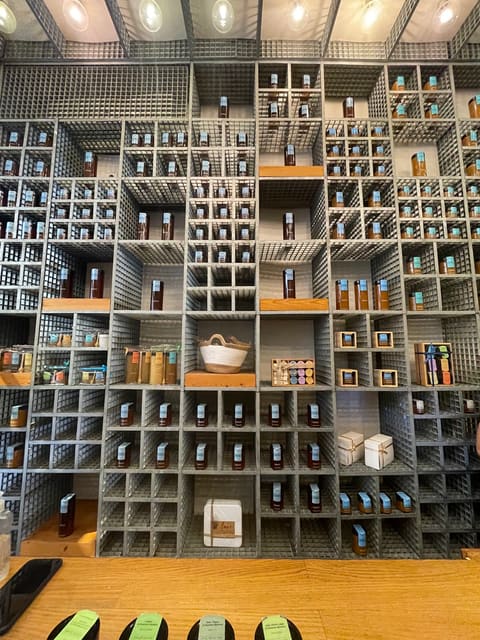 L' Atelier du Miel — photograph 4