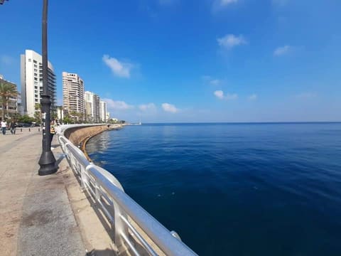 Corniche Ain Mreisse — photograph 2