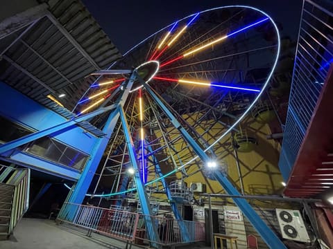 Beirut Amusement Park — photograph 6