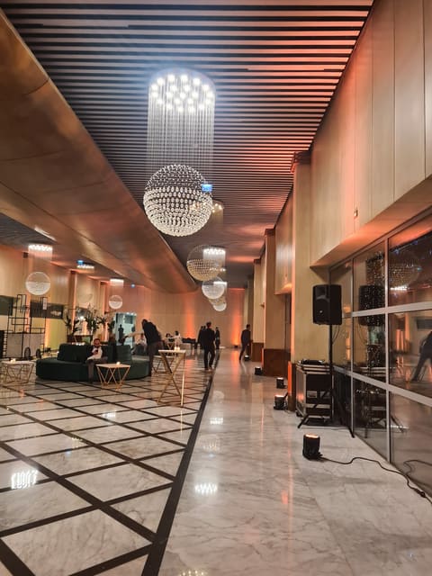 AVA VENUE — photograph 3
