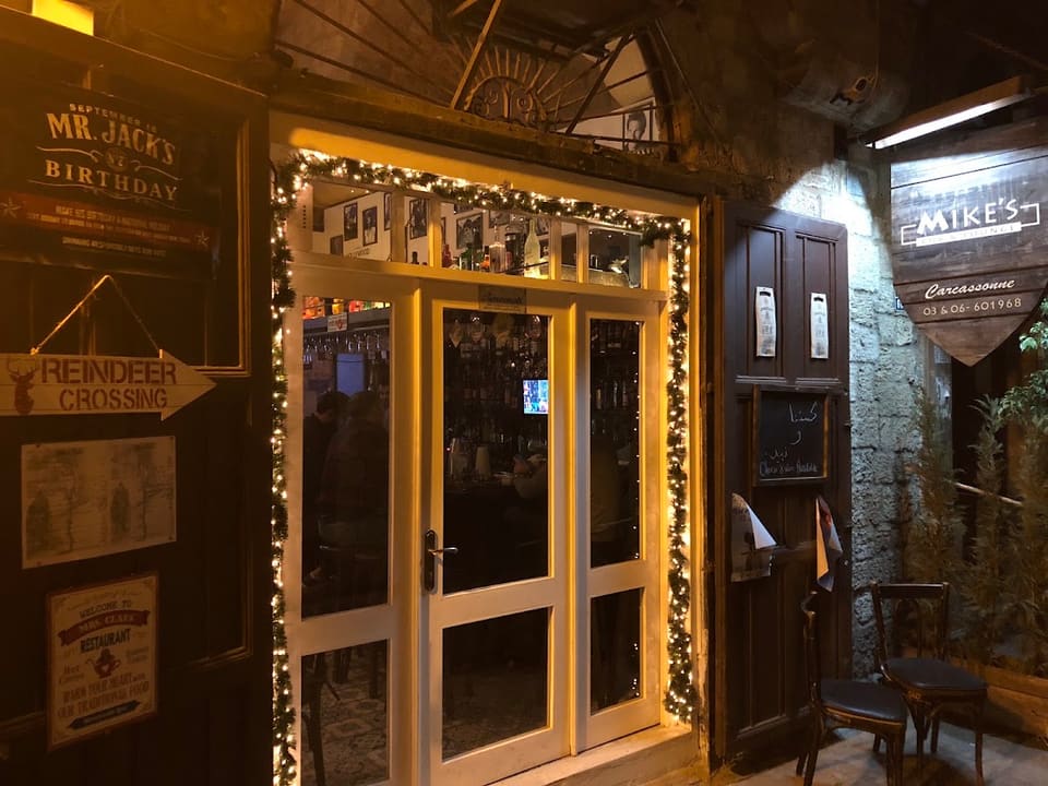 Mike's Pub & Lounge