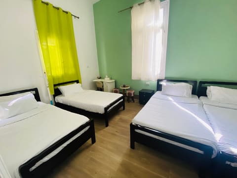 City Hostel — photograph 3