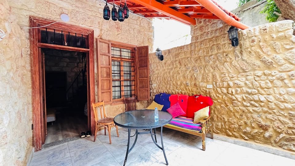 Chez. Fouad