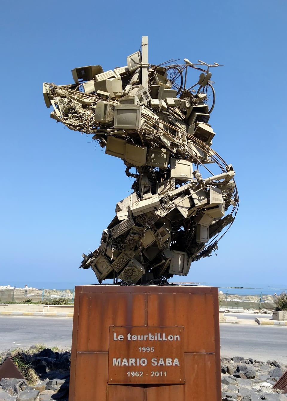 Le Tourbillon De Mario Saba