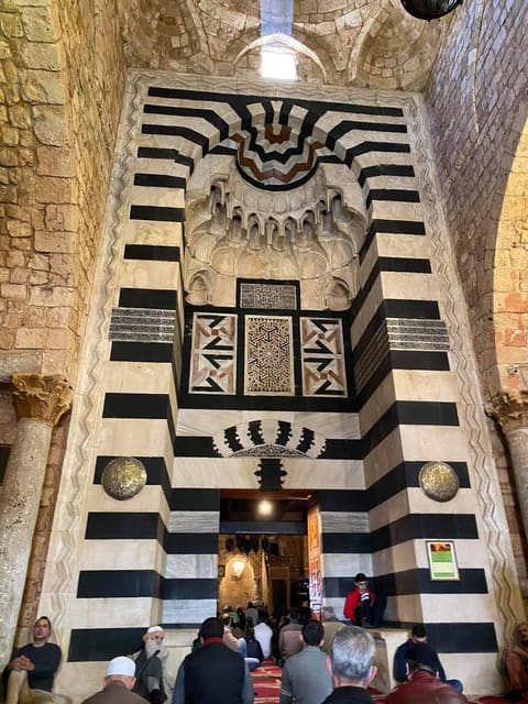 Taynal Mosque — photograph 3