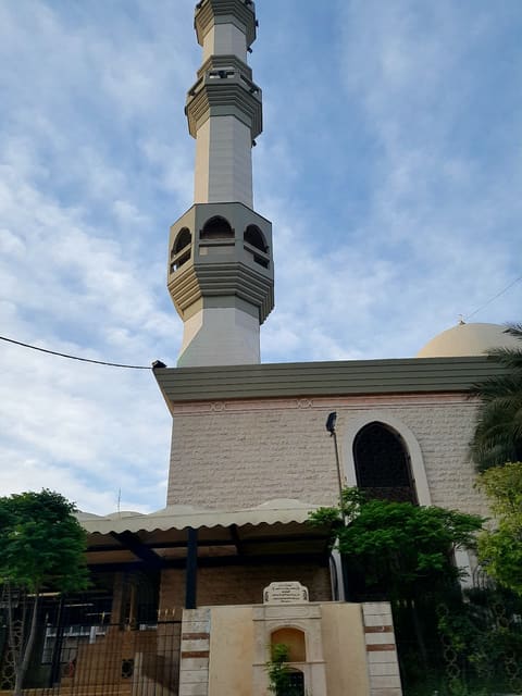 Al Taqwa Mosque — photograph 2