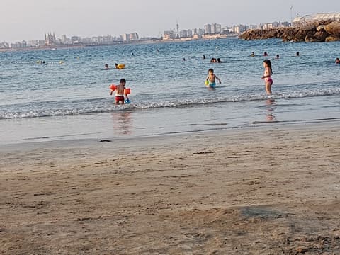 Manara - Beach — photograph 2