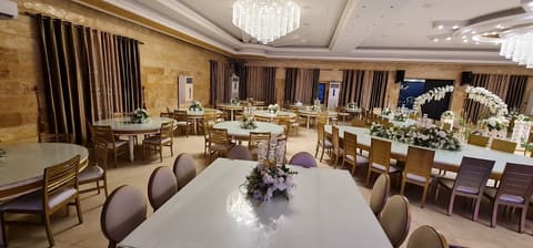 Qasr Al Nujum Wedding Venue — photograph 4