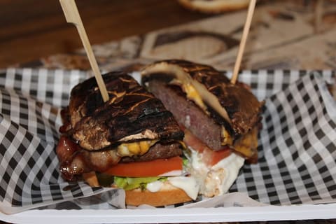 YardBird — photograph 2