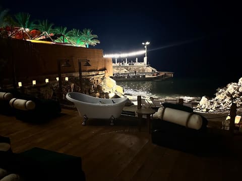 Nama Ahwe 3al Baher — photograph 4